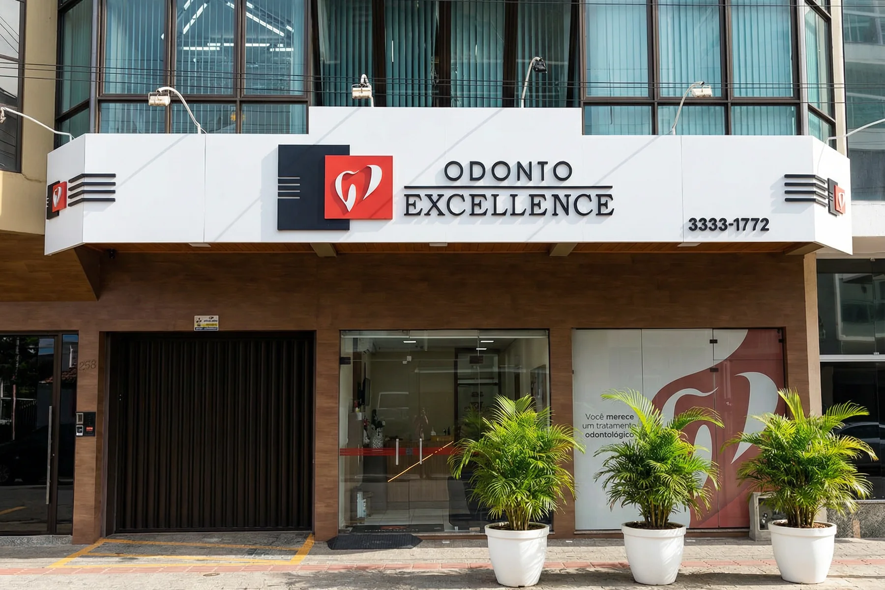 Fachada da Odonto Excellence Indaial, na Travessa Simão, 33 — bairro Nações